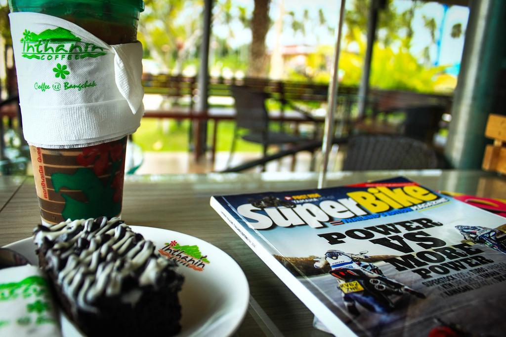 The Win Hotel Bang Saphan Dış mekan fotoğraf